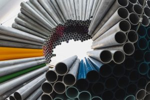 Lee más sobre el artículo ¿Qué tener en cuenta para el almacenamiento y transporte hierro para obra?