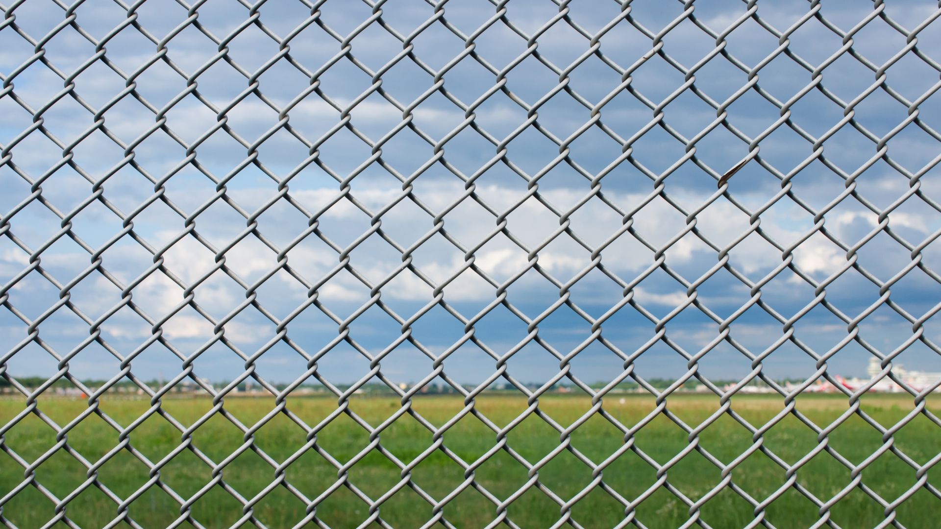 En este momento estás viendo Mallas y alambres: soluciones prácticas para cercado, refuerzo y protección